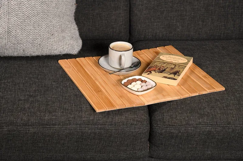 Flexibles Sofatablett aus Bambus