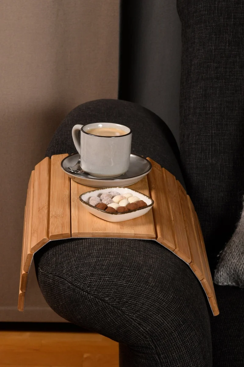Flexibles Sofatablett aus Bambus