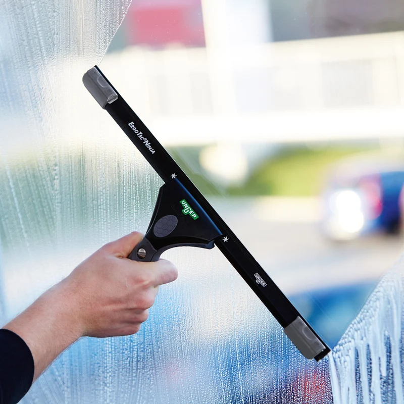 UNGER ErgoTec NinJa 2in1 Fensterreinigungsset für die Glasreinigung