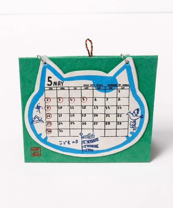 Okaka Katzengesicht 2027 Tischkalender