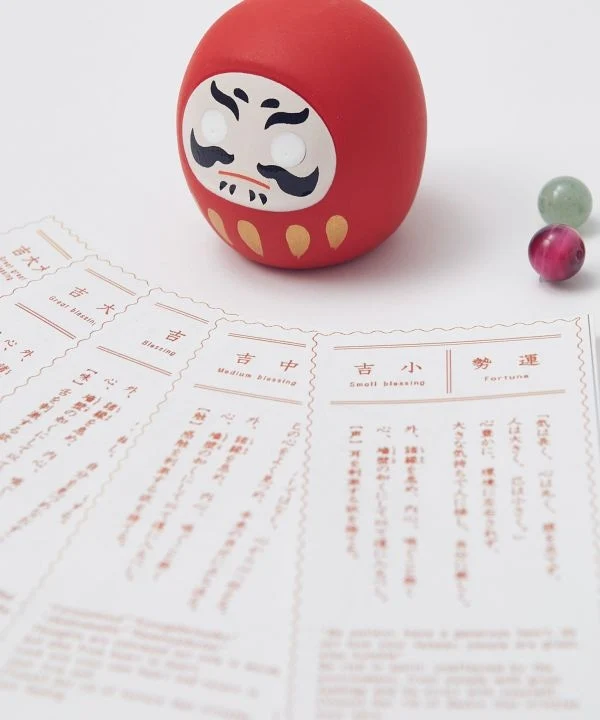 OMIKUJI-DARUMA