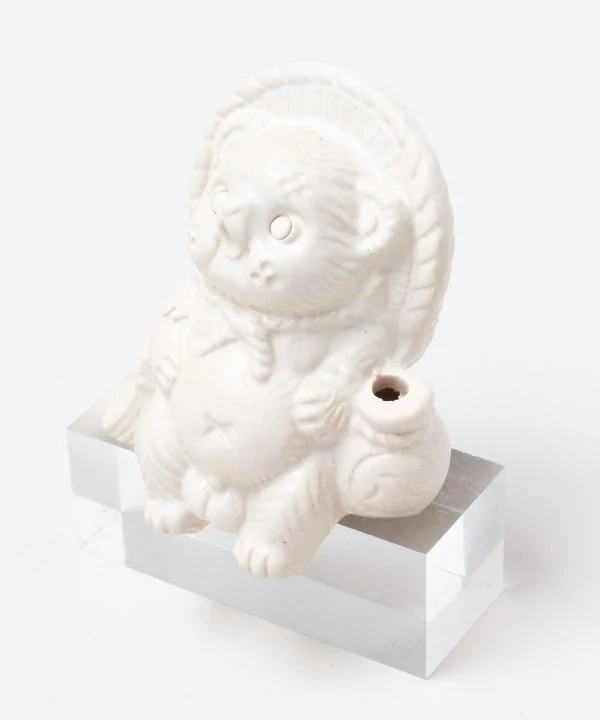 SHIGARAKI Ware sitzend TANUKI --Weiß