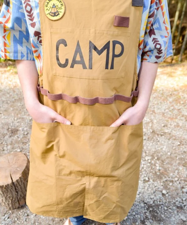 AMINA x GRN 64 Campingschürze aus Stoff