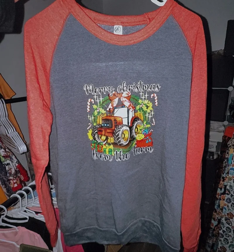 Men’s Large Christmas crew